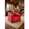 LE CORBUSIER ET PIERRE JEANNERET : Fauteuil « LC2 » cuir rouge 32