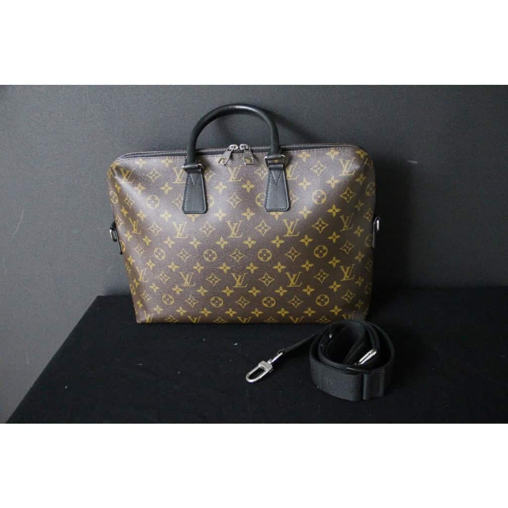 Porte-documents Louis Vuitton Monogram Macassar – Garniture en cuir noir 9