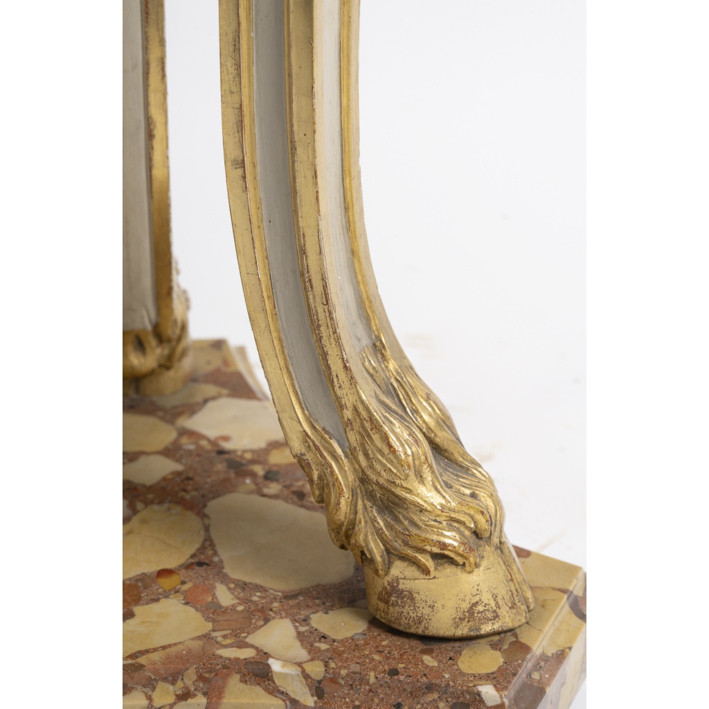 Sellette en bois sculpté, circa 1890 10 Sellette en bois sculpté, circa 1890 10