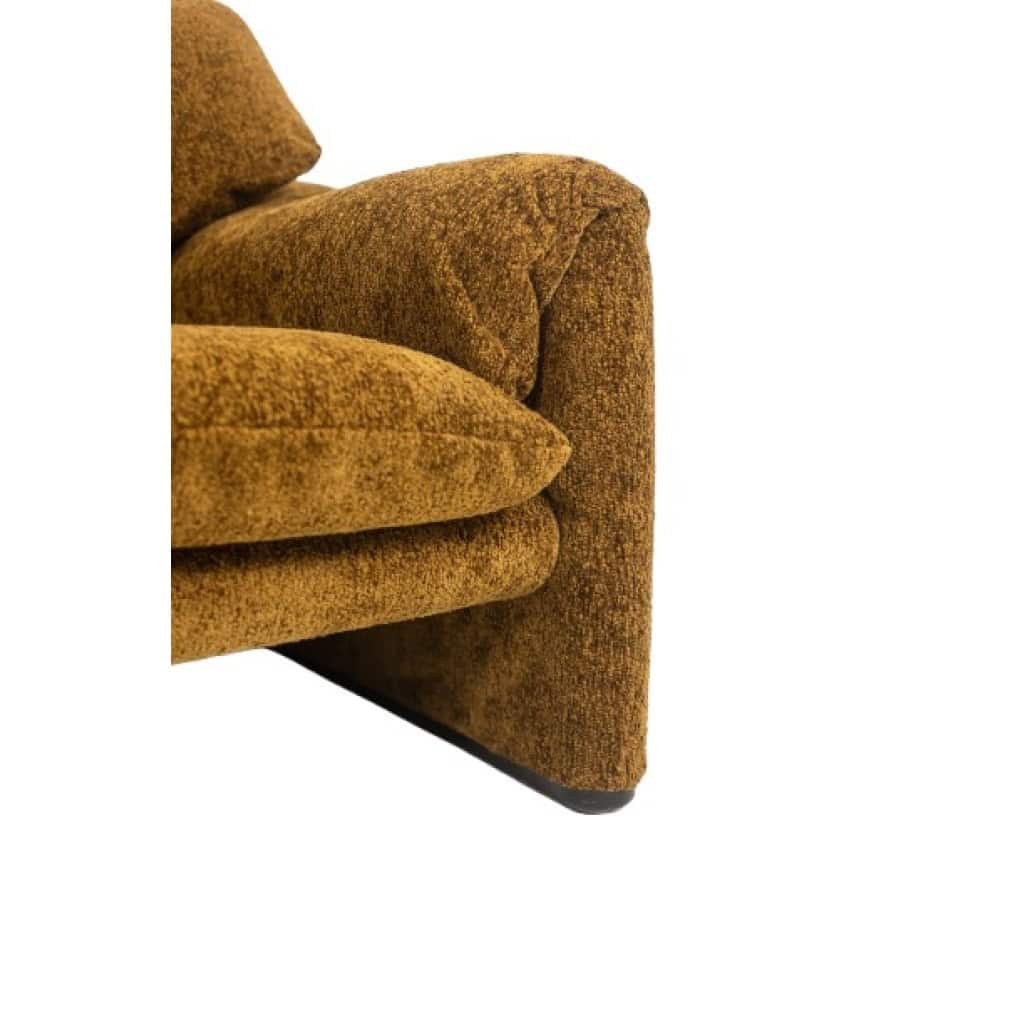 Vico Magistretti. Canapé 2 places, modèle « Maralunga ». Années 1970. 11