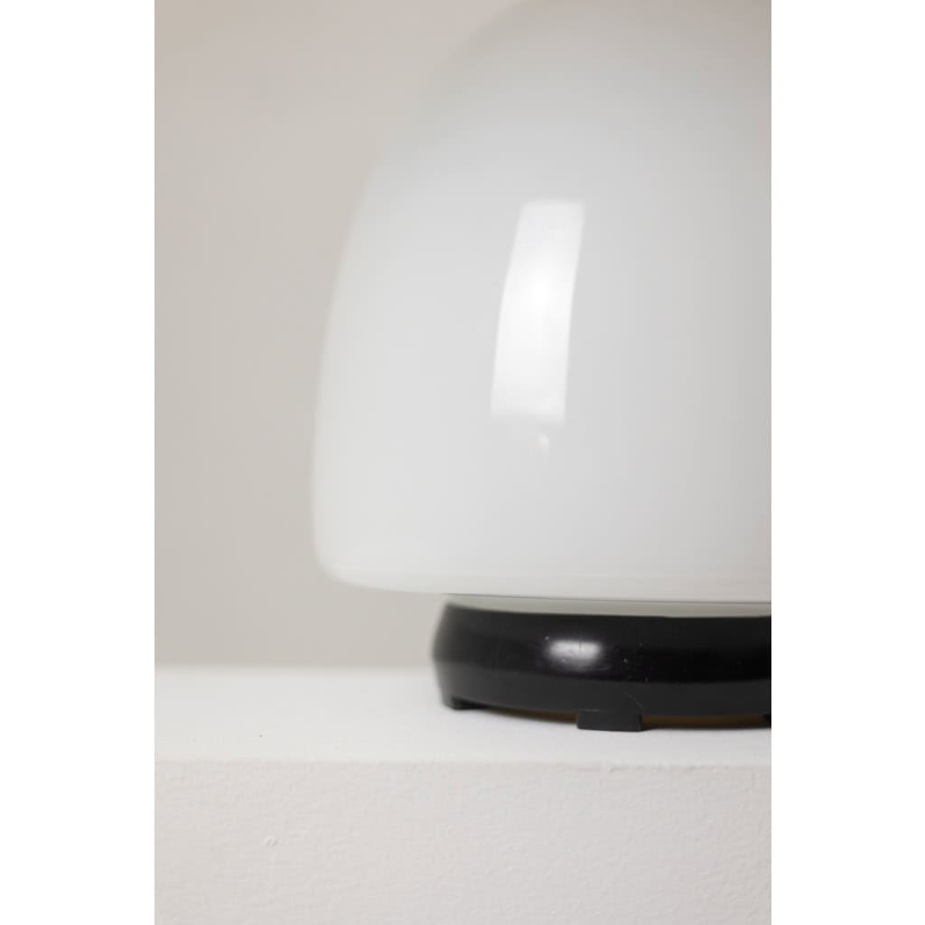 Leucos. Paire de lampes en verre de forme « oeuf ». Italie, années 1960. 11