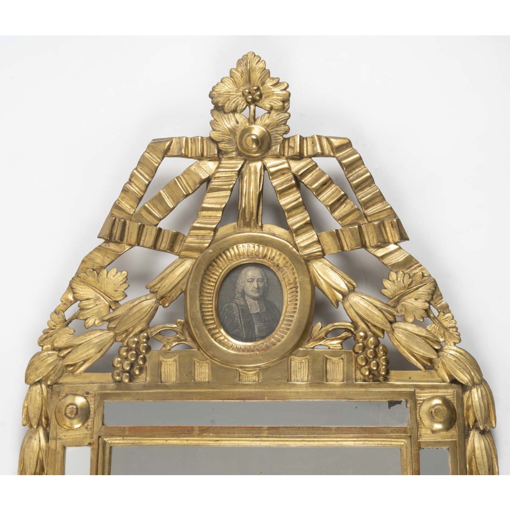 Miroir à parecloses d&rsquo;époque Louis XVI (1774 – 1793), XVIIIe siècle. 4