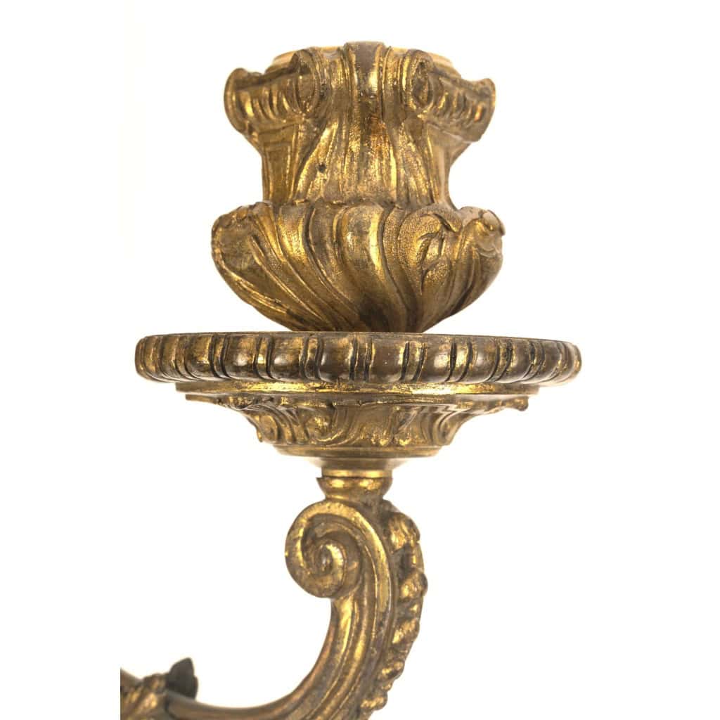Paire d&rsquo;appliques de style Régence en bronze doré. XIXème siècle 8