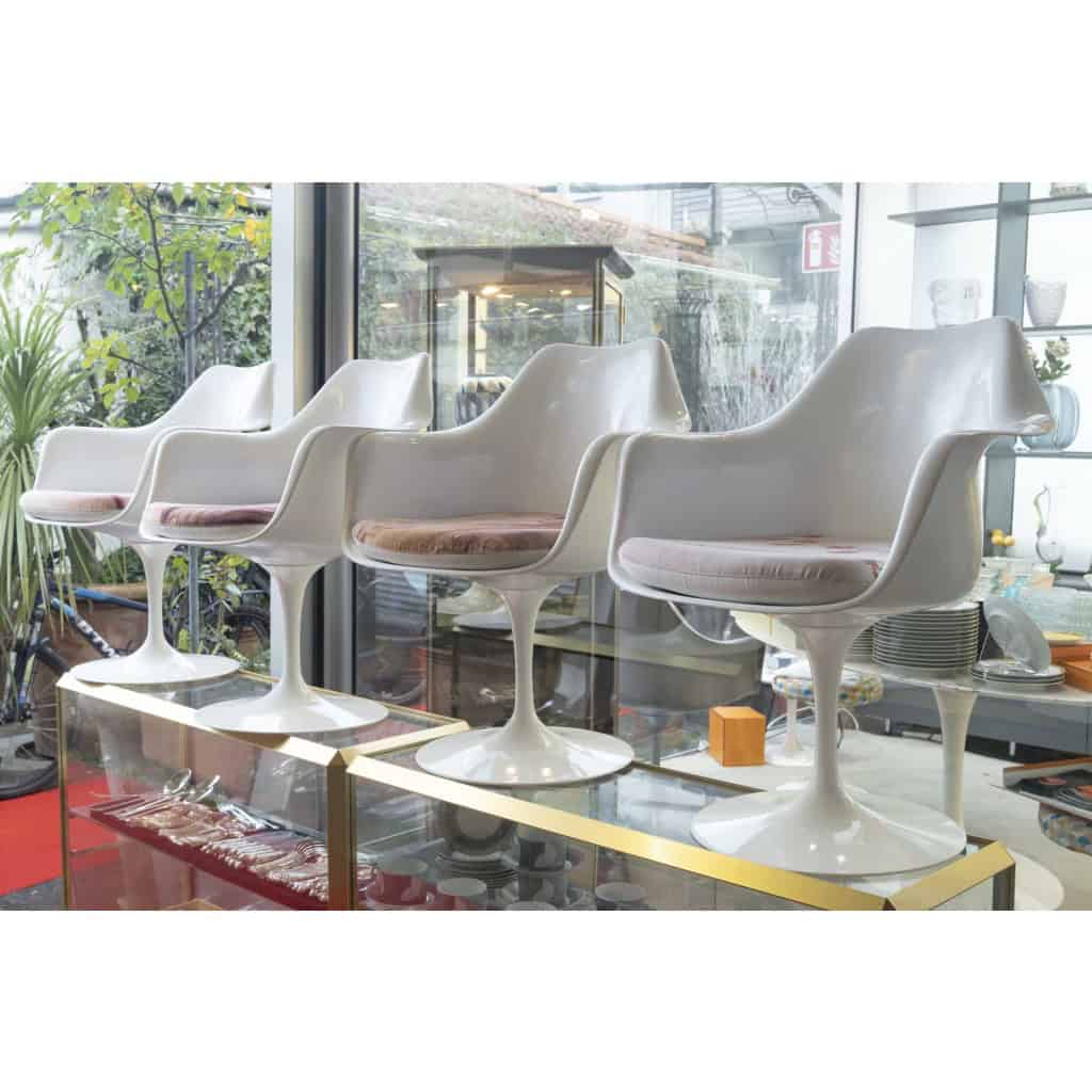 Eero Saarinen (1910–1961) & Knoll – Lot de 4 fauteuils Tulip 7