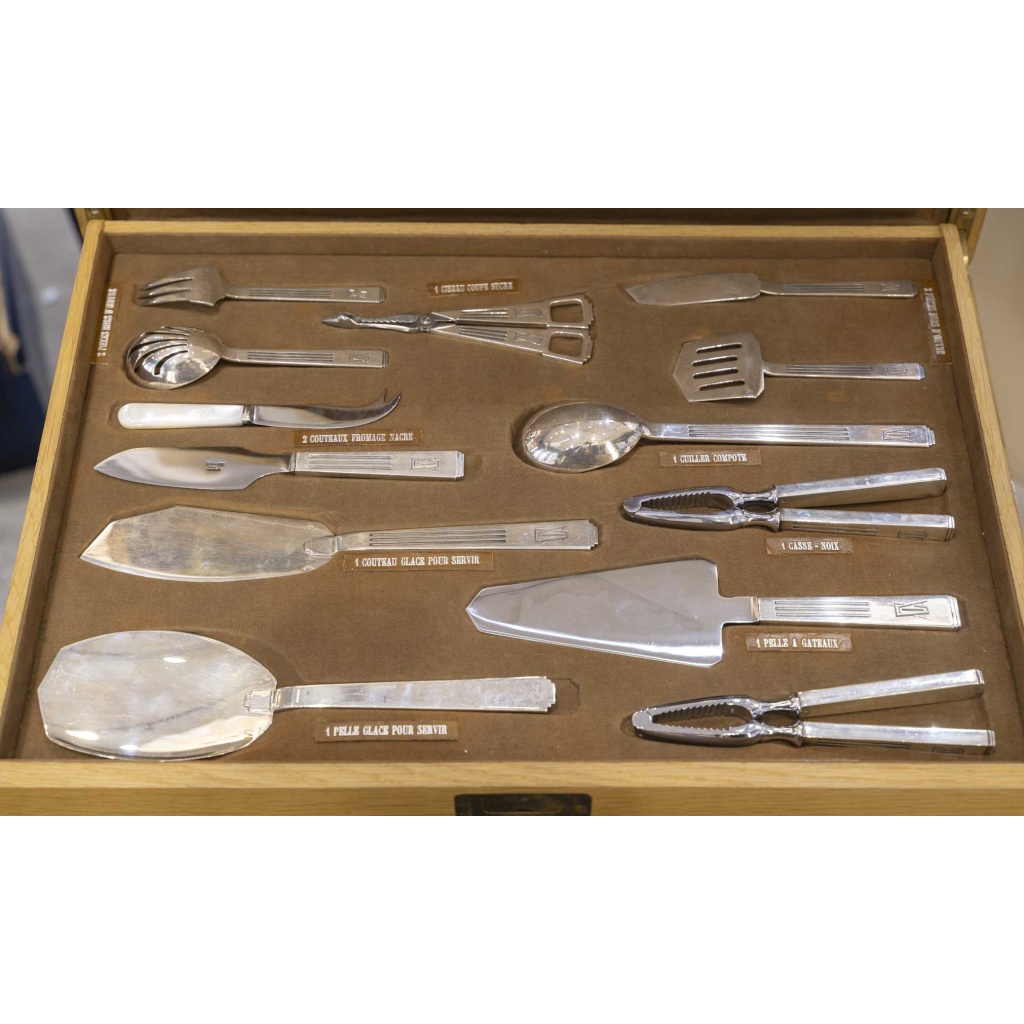 ORFEVRE SAVARY & FILS MENAGERE 191 PIECES ARGENT MASSIF EPOQUE 1930 21