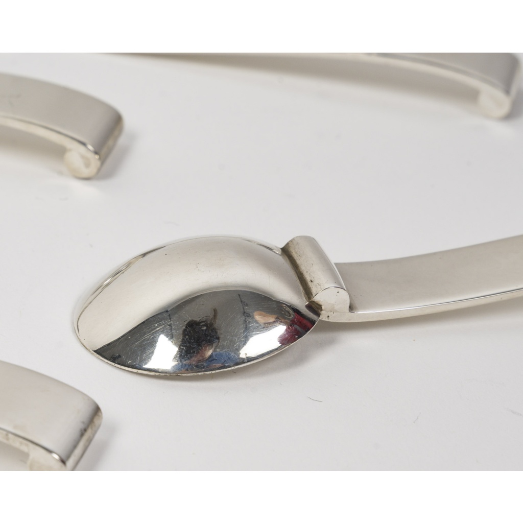 4 cuillers à moka en argent massif Art Déco 11