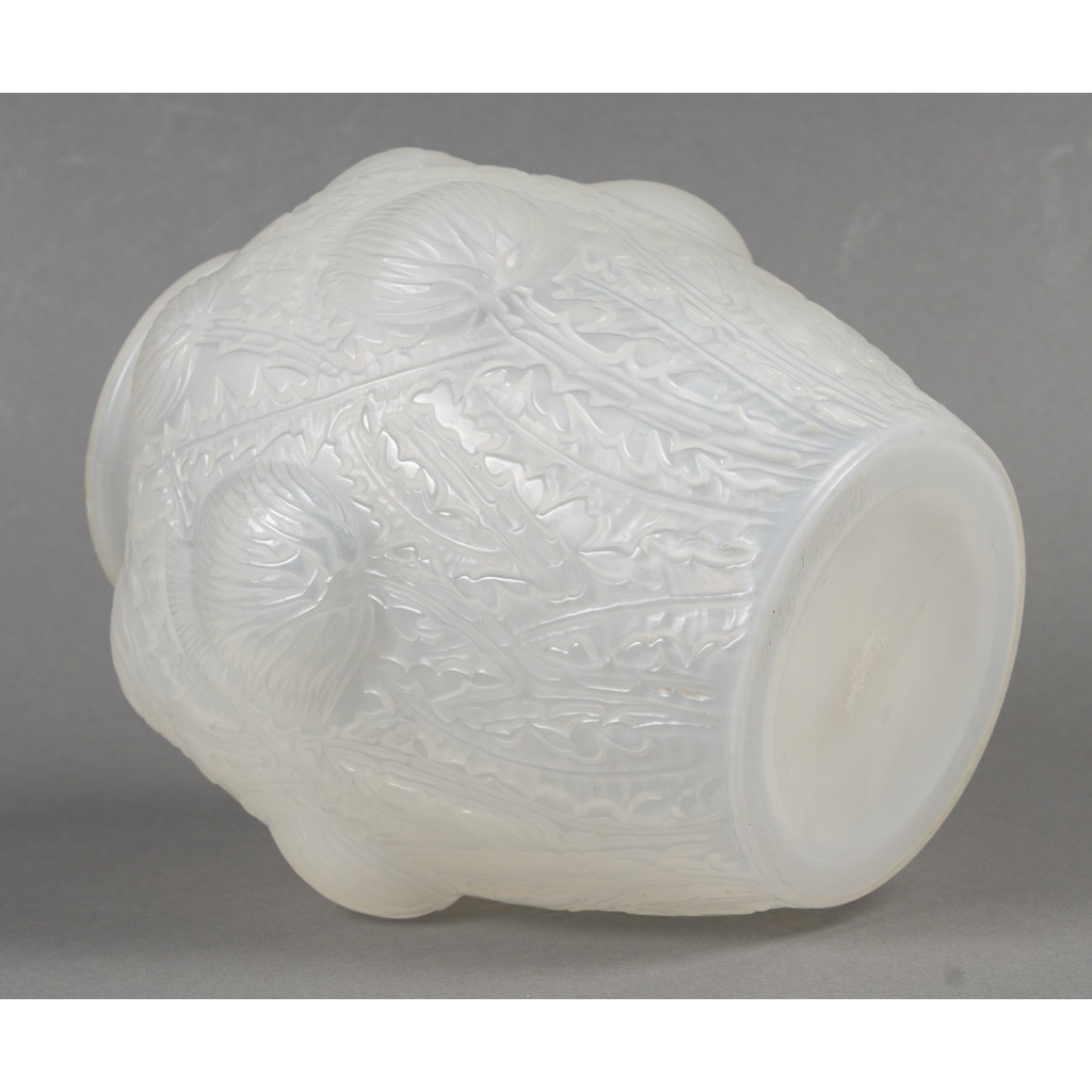 René Lalique Vase “ DOMREMY” 1926 15