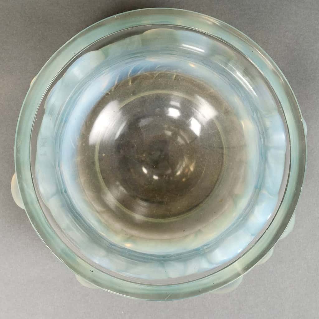 1930 René Lalique – Vase Prunes Verre Opalescent Patiné Bleu 6