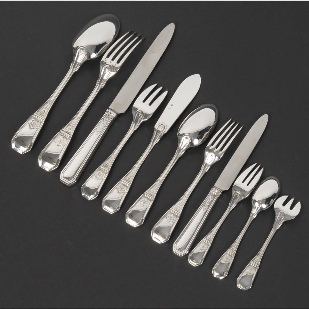 JEAN TETARD – C. CHRISTOFLE MENAGERE 144 PIECES « AUBUSSON » ARGENT MASSIF Epoque 1930 10
