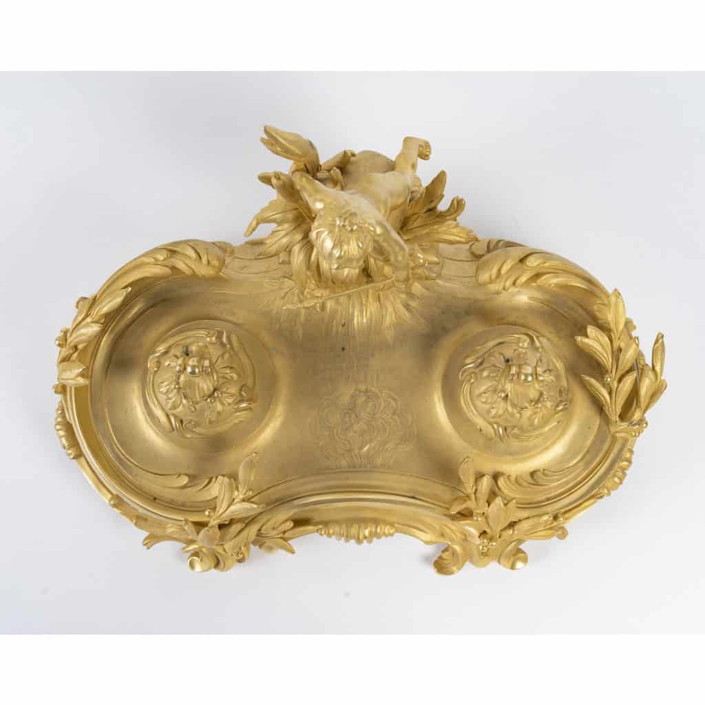 Encrier en bronze doré, Circa 1900 11