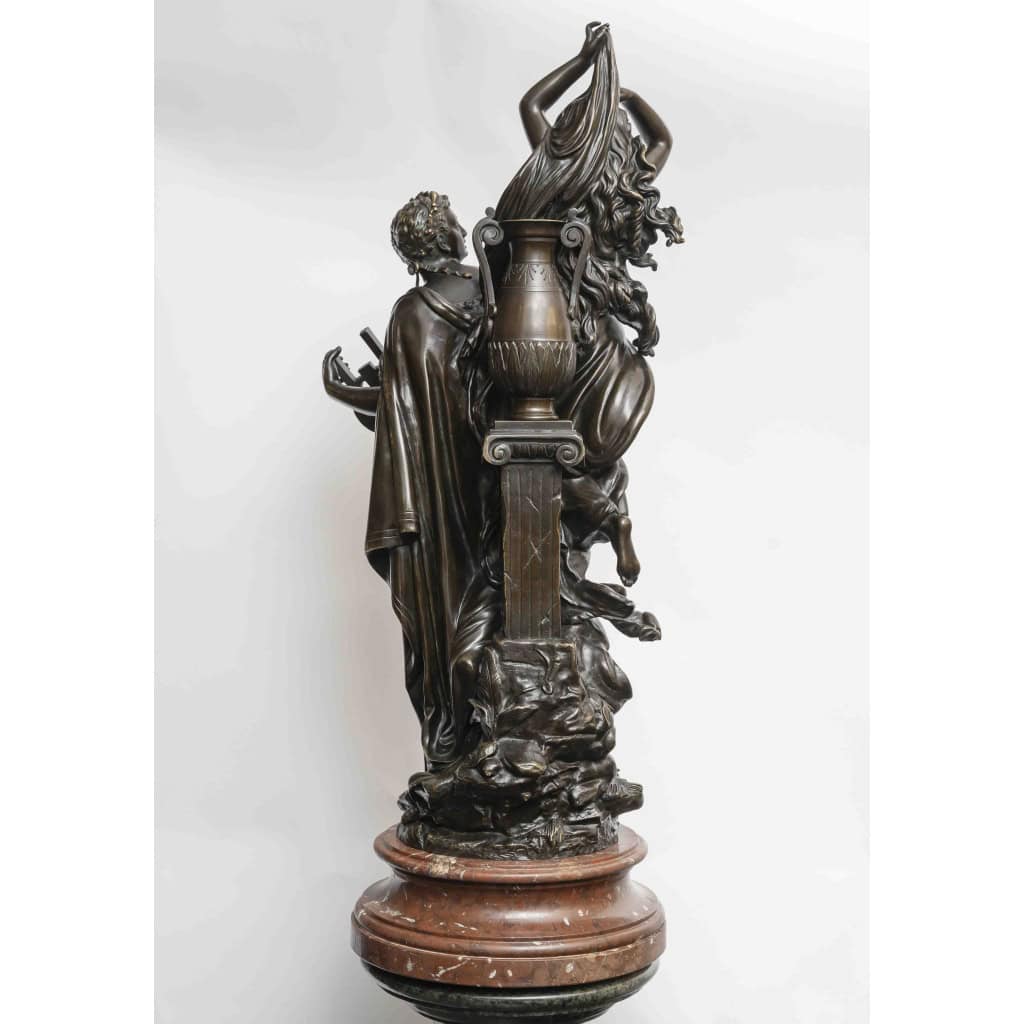 Sculpture en bronze représentant Orphée et Eurydice. 7