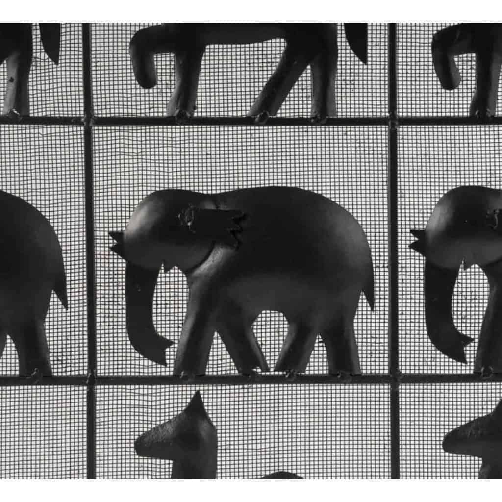 1950 Ateliers Marolles Pare-feu en fer forgé 9 1950 Ateliers Marolles Pare-feu en fer forgé 9