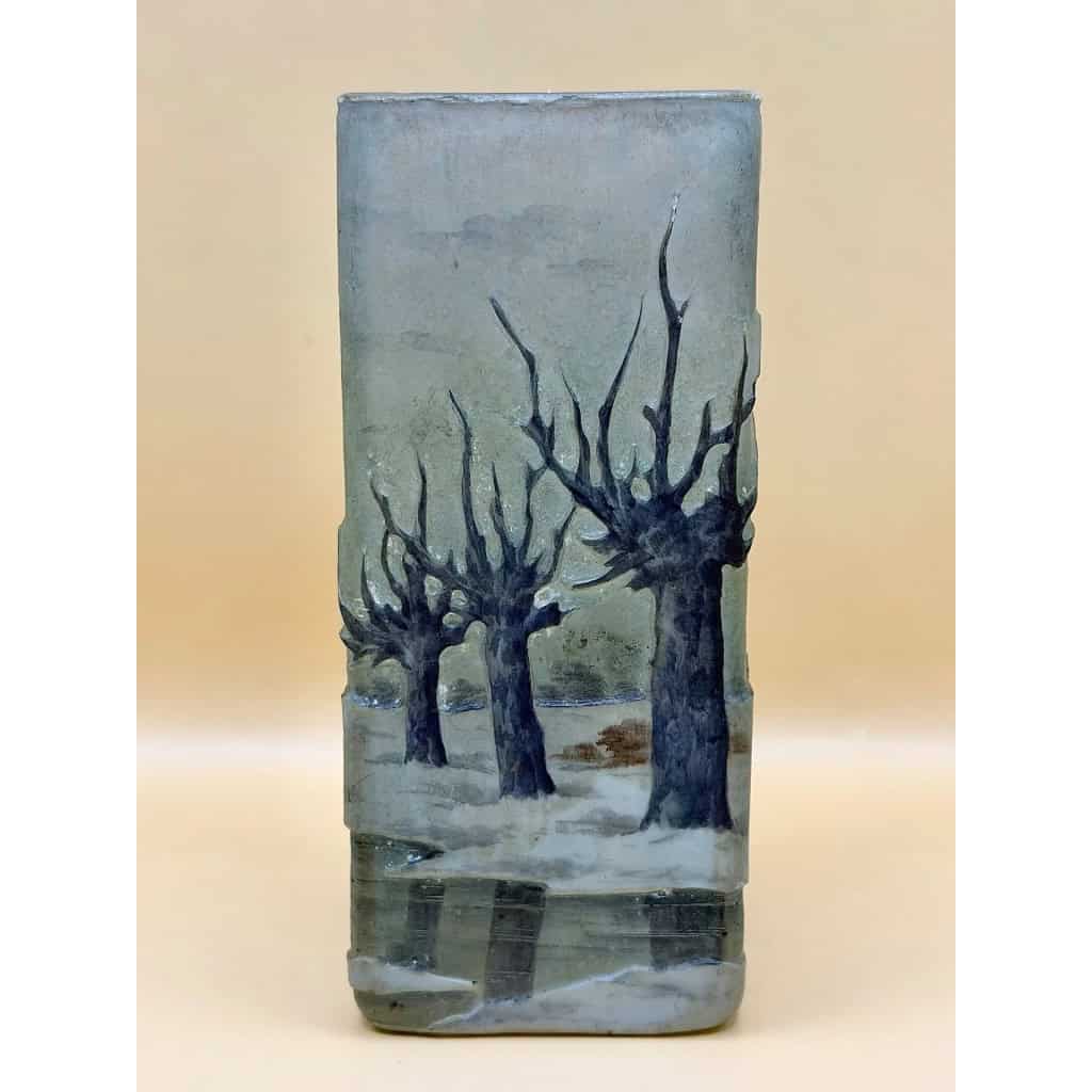 DAUM NANCY Vase section quadrangulaire « Paysage de neige » 9 DAUM NANCY Vase section quadrangulaire « Paysage de neige » 9