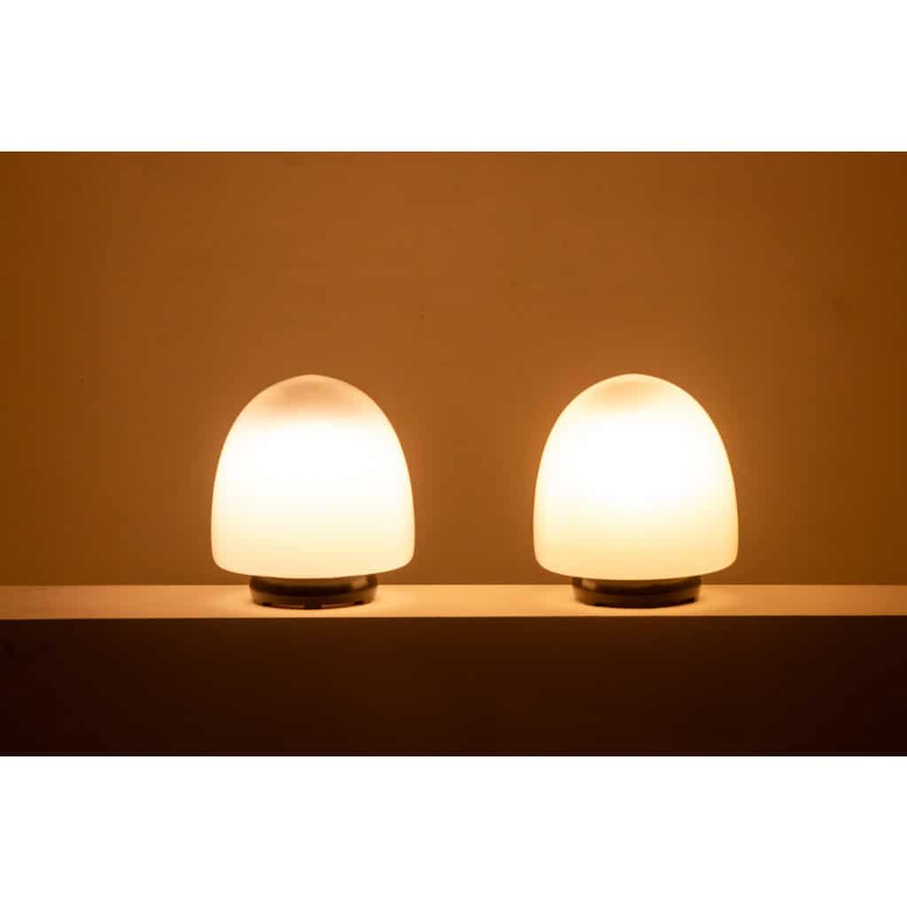 Leucos. Paire de lampes en verre de forme « oeuf ». Italie, années 1960. 4