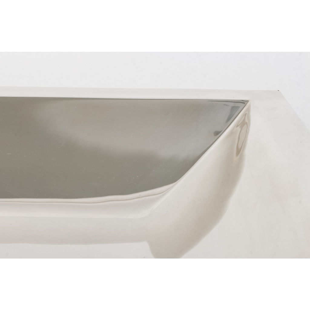 orfevre D. GARRIDO – CENTRE DE TABLE CARRE EN ARGENT MASSIF XXe 8 orfevre D. GARRIDO – CENTRE DE TABLE CARRE EN ARGENT MASSIF XXe 8