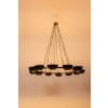 Lustre à 12 lumières en laiton patiné et métal laqué noir. Contemporain 13