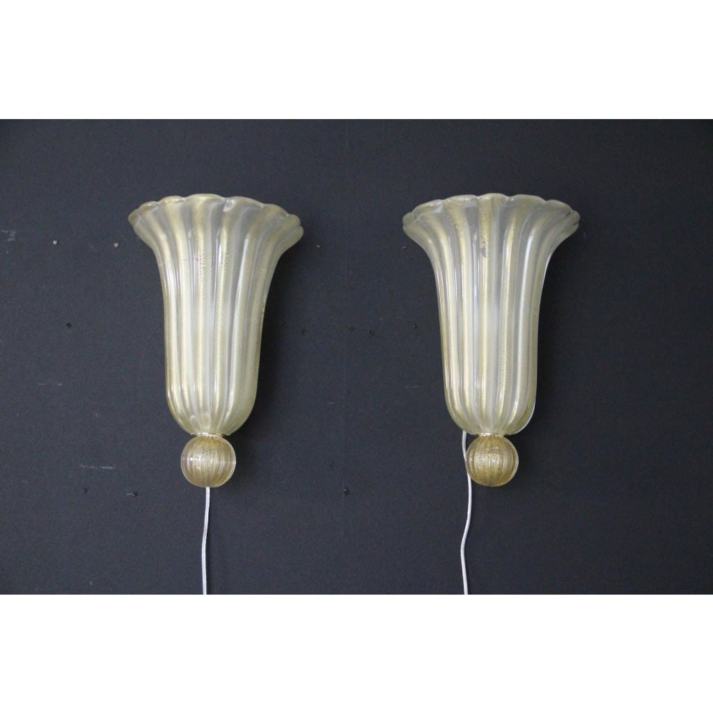 Paire d’appliques en verre de Murano beige et doré 4