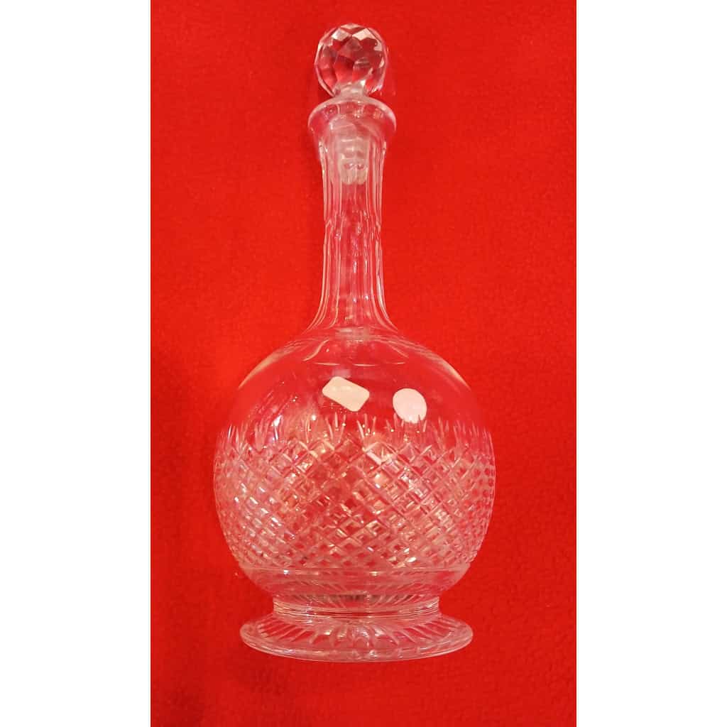 Service de 51 pièces en cristal de Baccarat ancien en parfait état 10 Service de 51 pièces en cristal de Baccarat ancien en parfait état 10