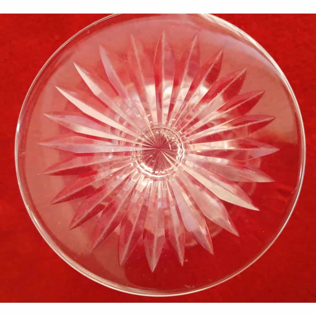 Service de 51 pièces en cristal de Baccarat ancien en parfait état 7 Service de 51 pièces en cristal de Baccarat ancien en parfait état 7