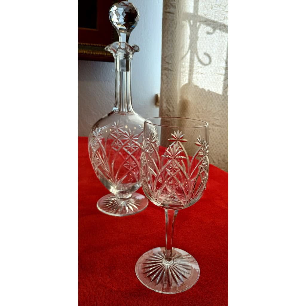 Service de 51 pièces en cristal de Baccarat ancien en parfait état 9 Service de 51 pièces en cristal de Baccarat ancien en parfait état 9