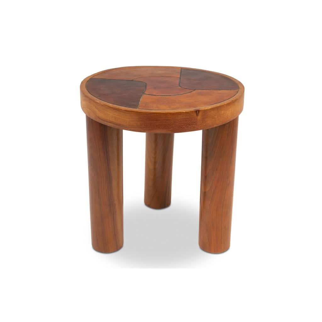 Tabourets et applique en merisier et cuir. Années 1970 10