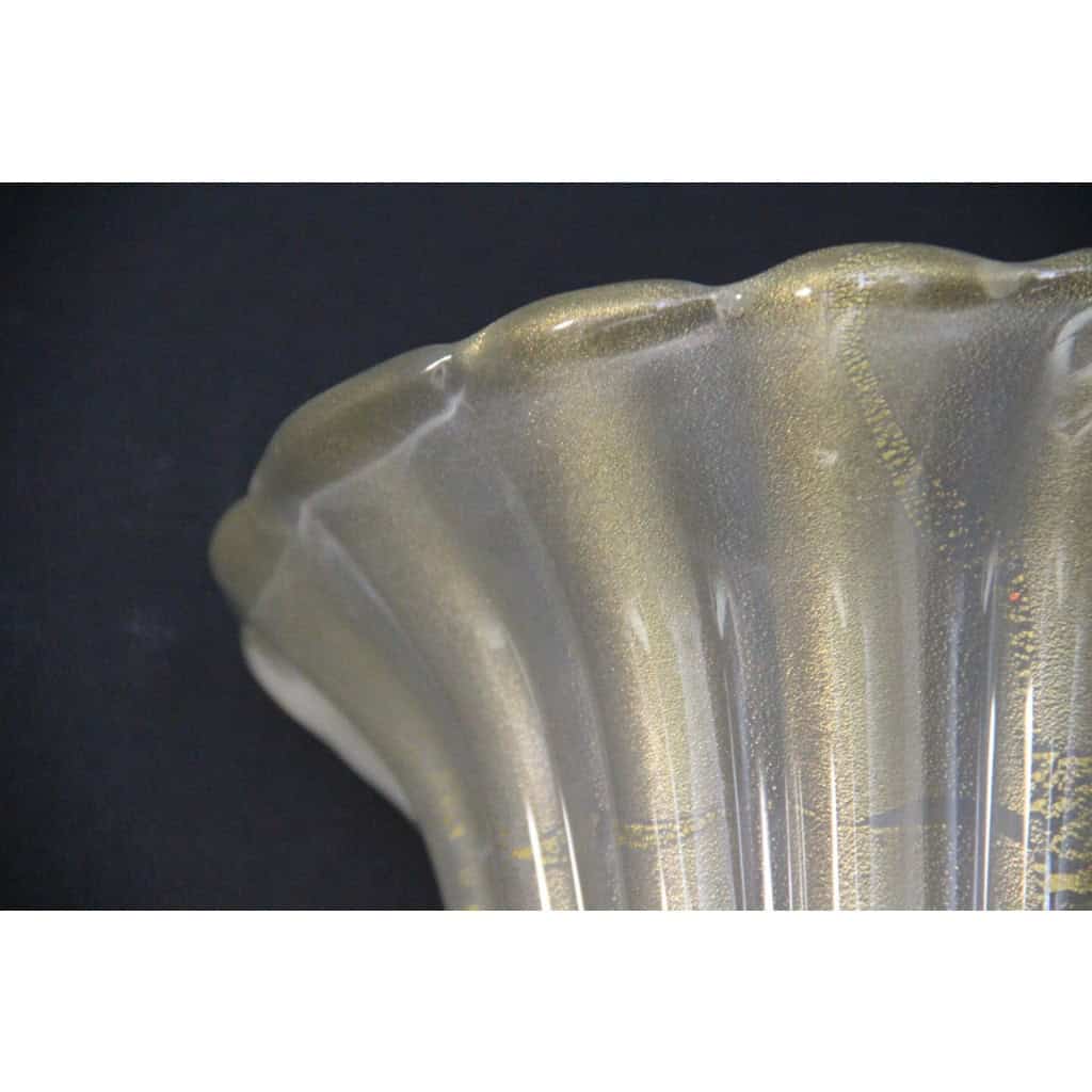 Paire d’appliques en verre de Murano beige et doré 8