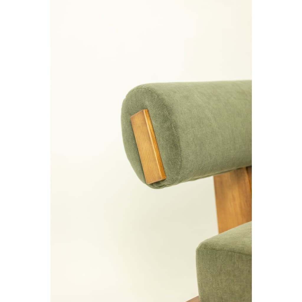 Banquette 3 places en frêne clair et velours de mohair vert. Contemporain 14