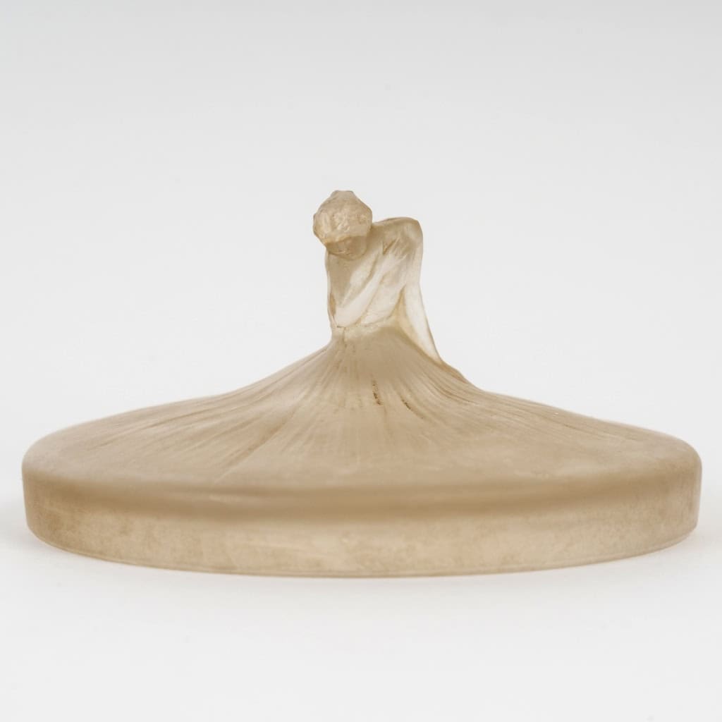 1921 René Lalique – Boîte Degas Verre Blanc Patiné Sépia 5