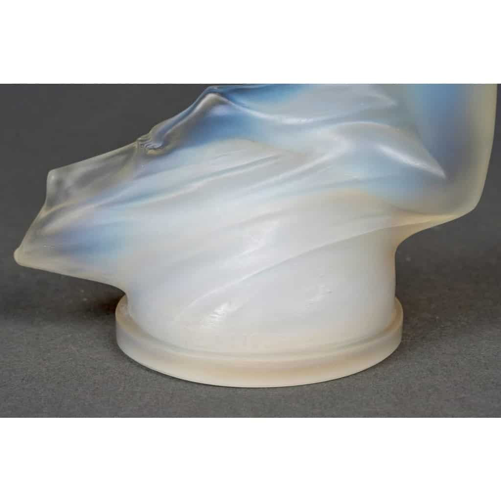 1929 René Lalique – Mascotte Automobile Vitesse Verre Opalescent 11