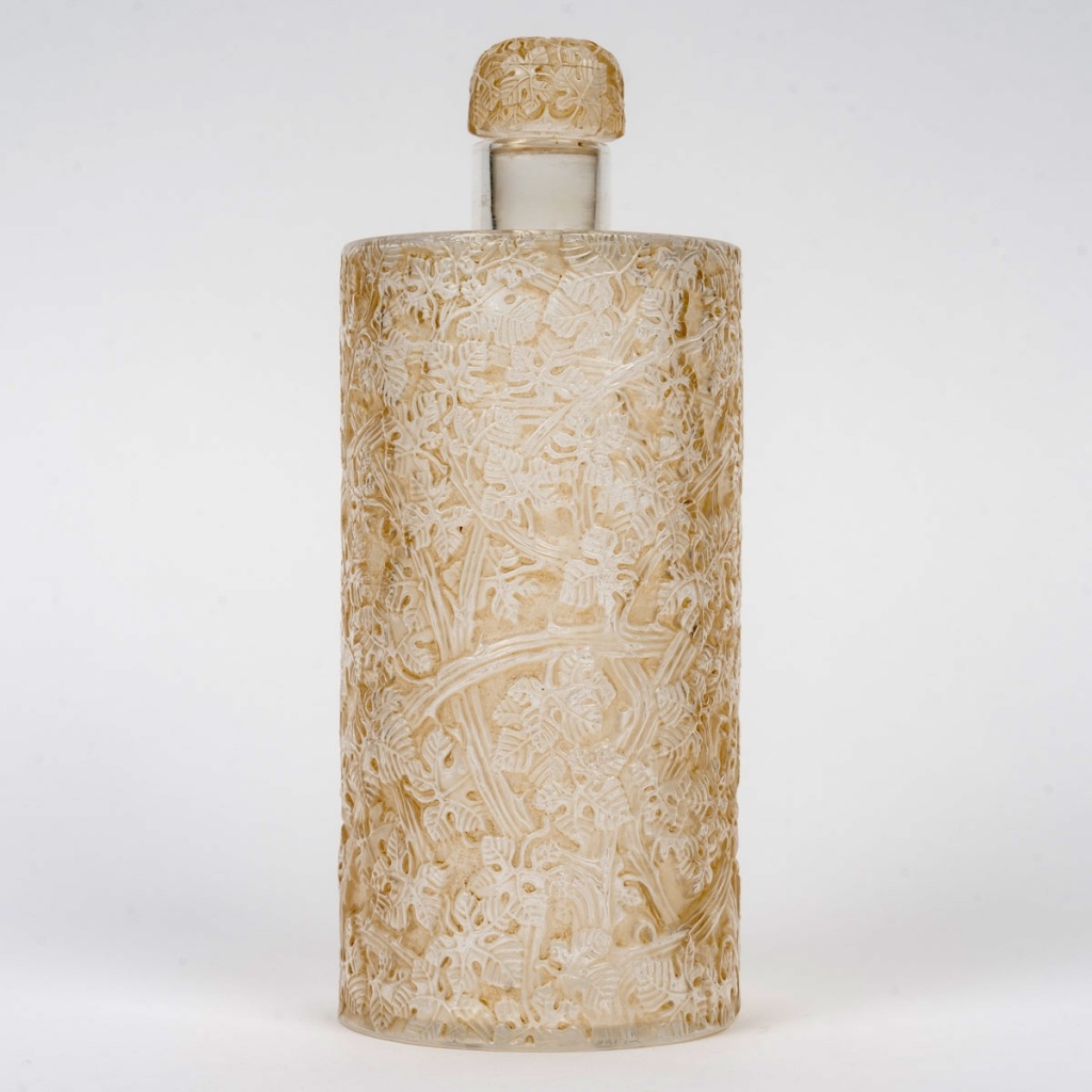 1931 René Lalique – Carafe Vigne Verre Blanc Patiné Sépia 4