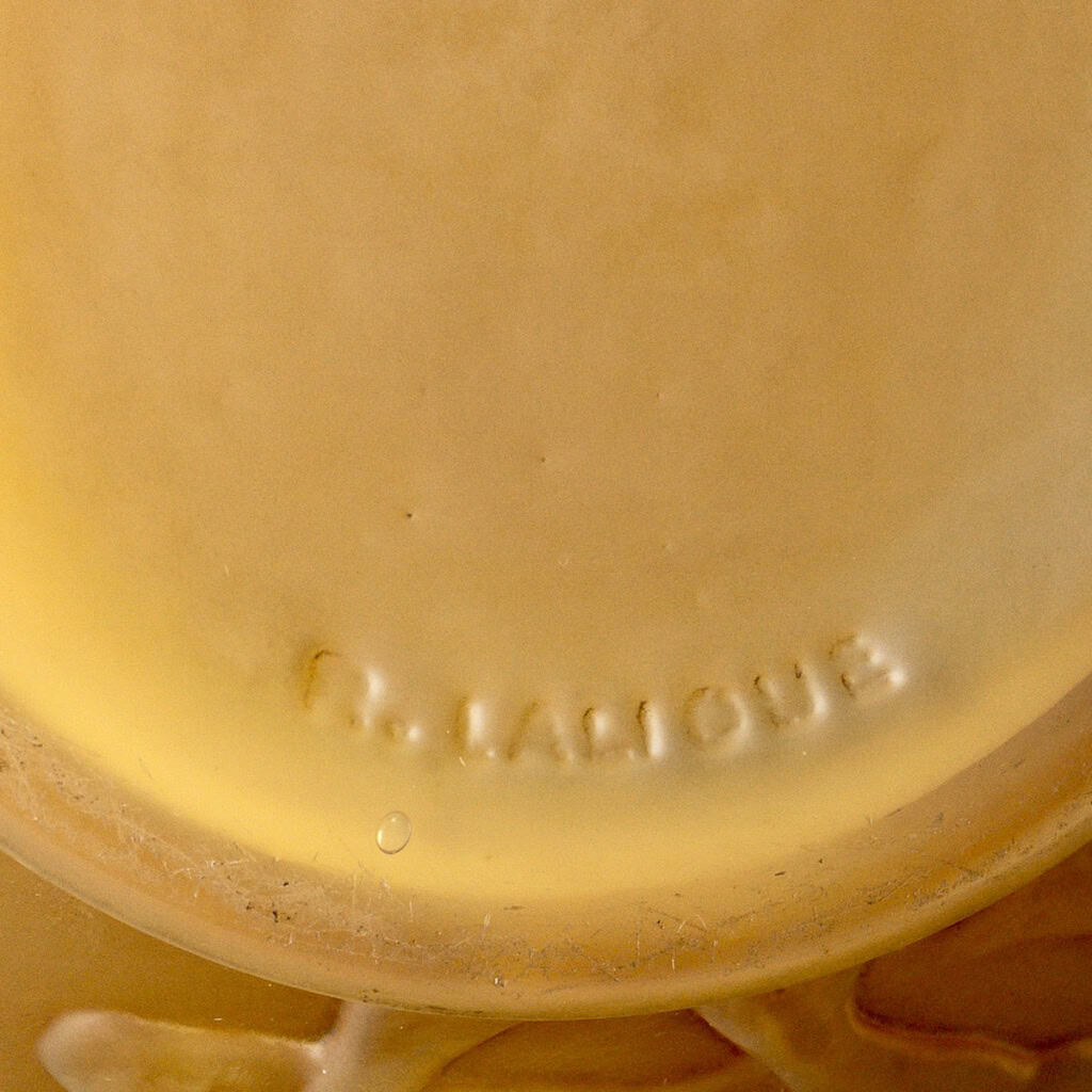 1921 René Lalique – Vase Archers Verre Butterscotch Patiné Sépia 9