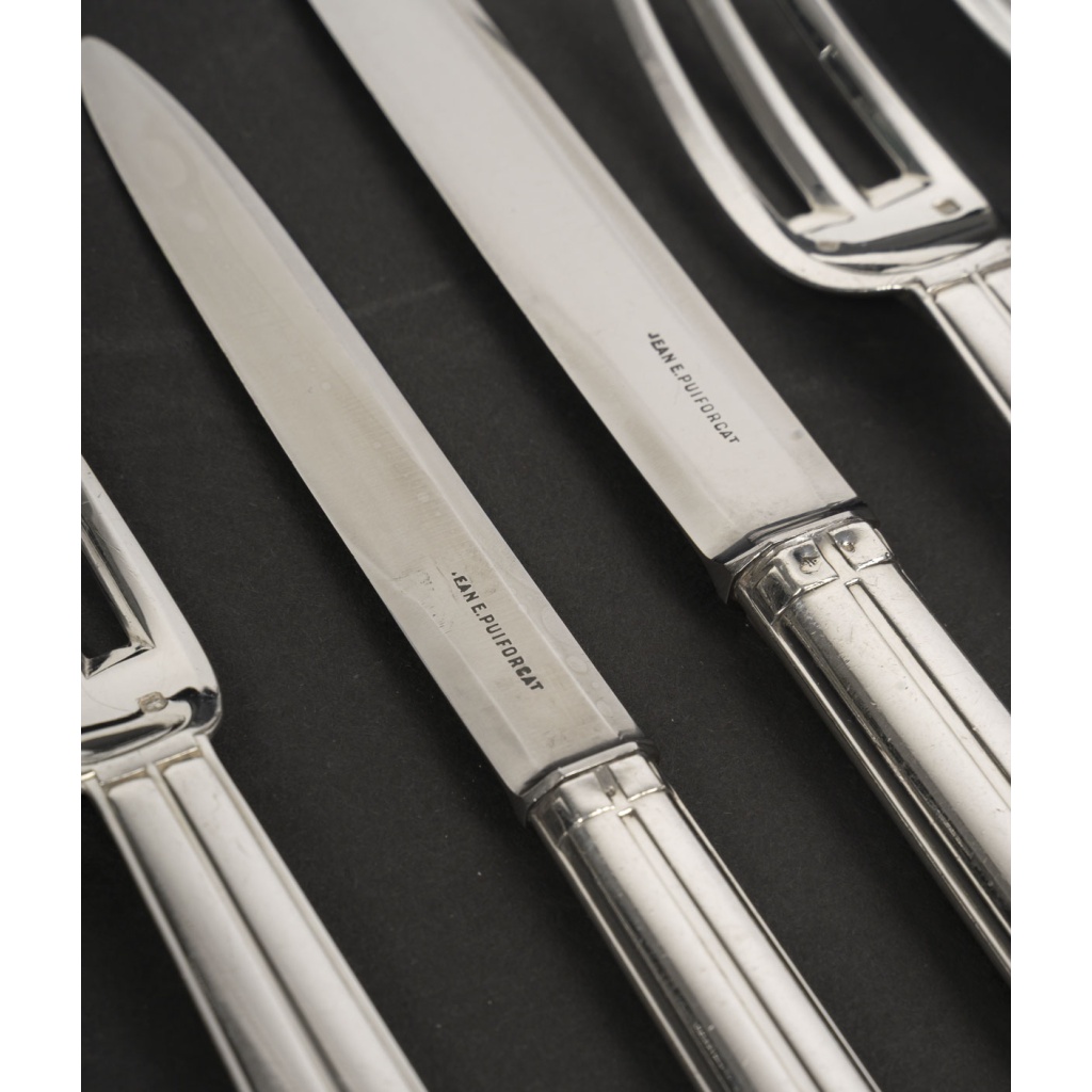 JEAN E. PUIFORCAT – Ménagère 145 pièces Modèle « BIARRITZ » argent massif CIRCA 1930 8