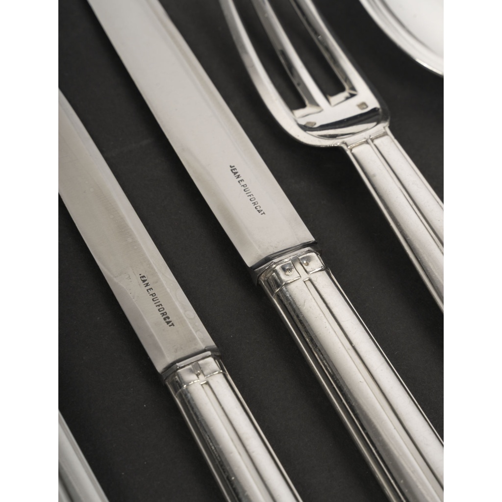 JEAN E. PUIFORCAT – Ménagère 145 pièces Modèle « BIARRITZ » argent massif CIRCA 1930 9