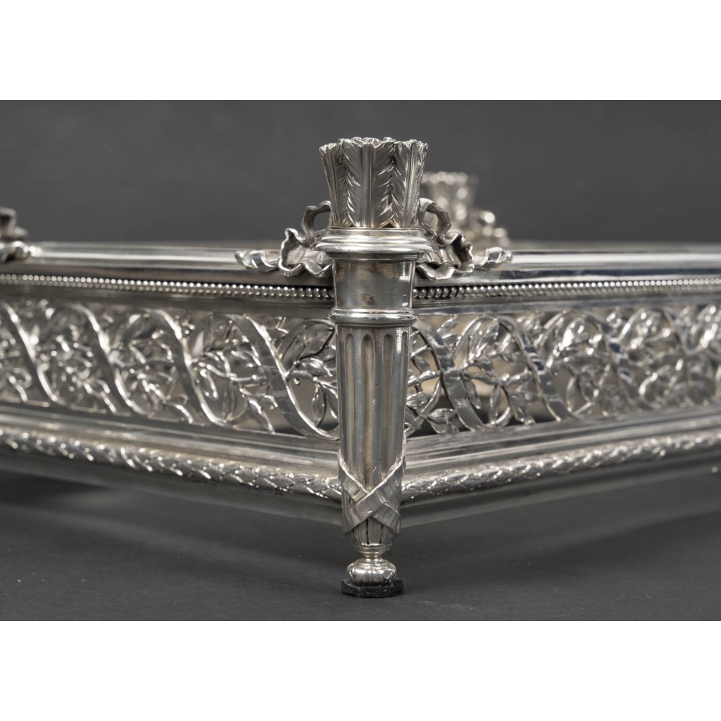 A. AUCOC – Jardinière en argent massif Epoque NAPOLEON III 6