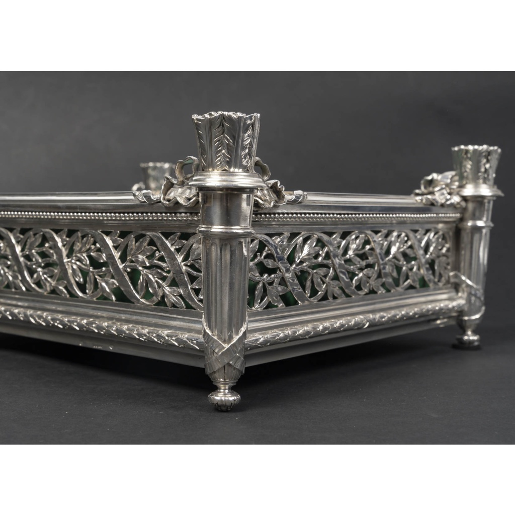 A. AUCOC – Jardinière en argent massif Epoque NAPOLEON III 12