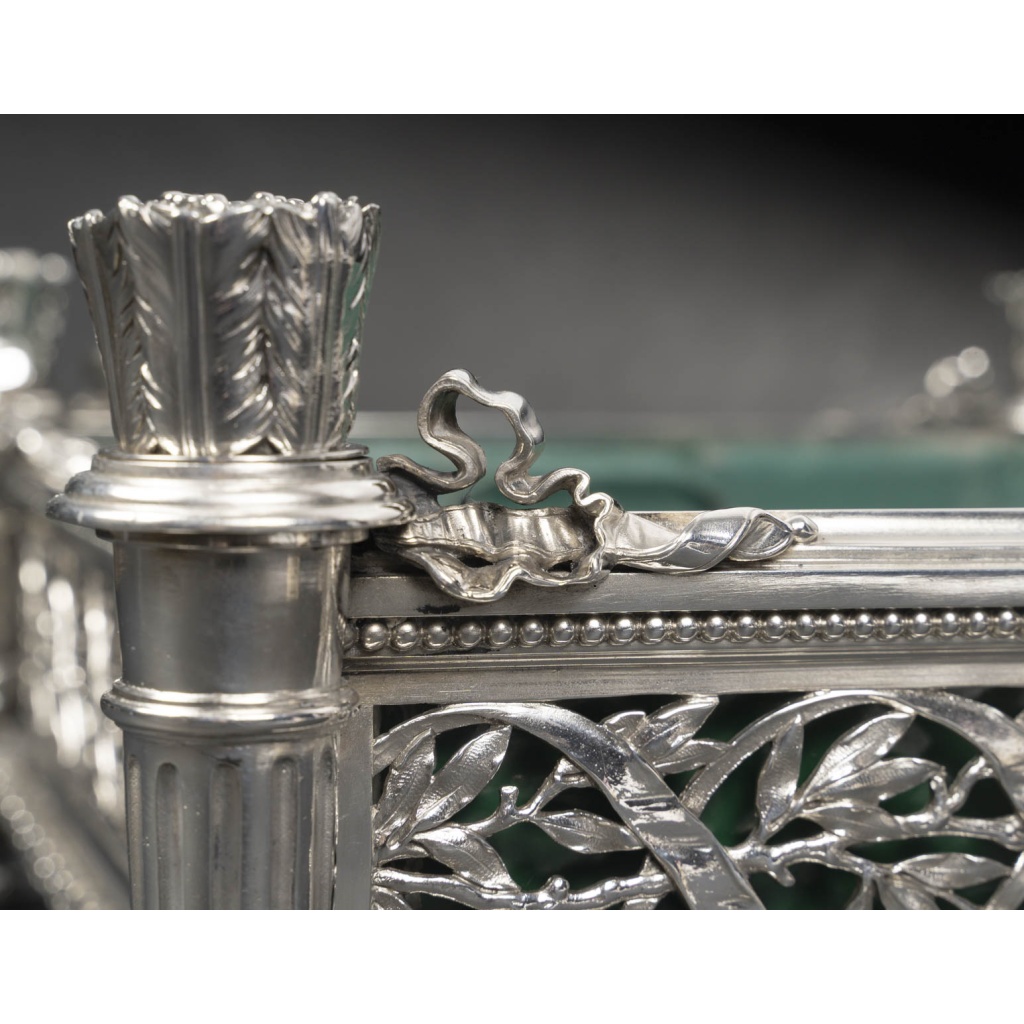 A. AUCOC – Jardinière en argent massif Epoque NAPOLEON III 15