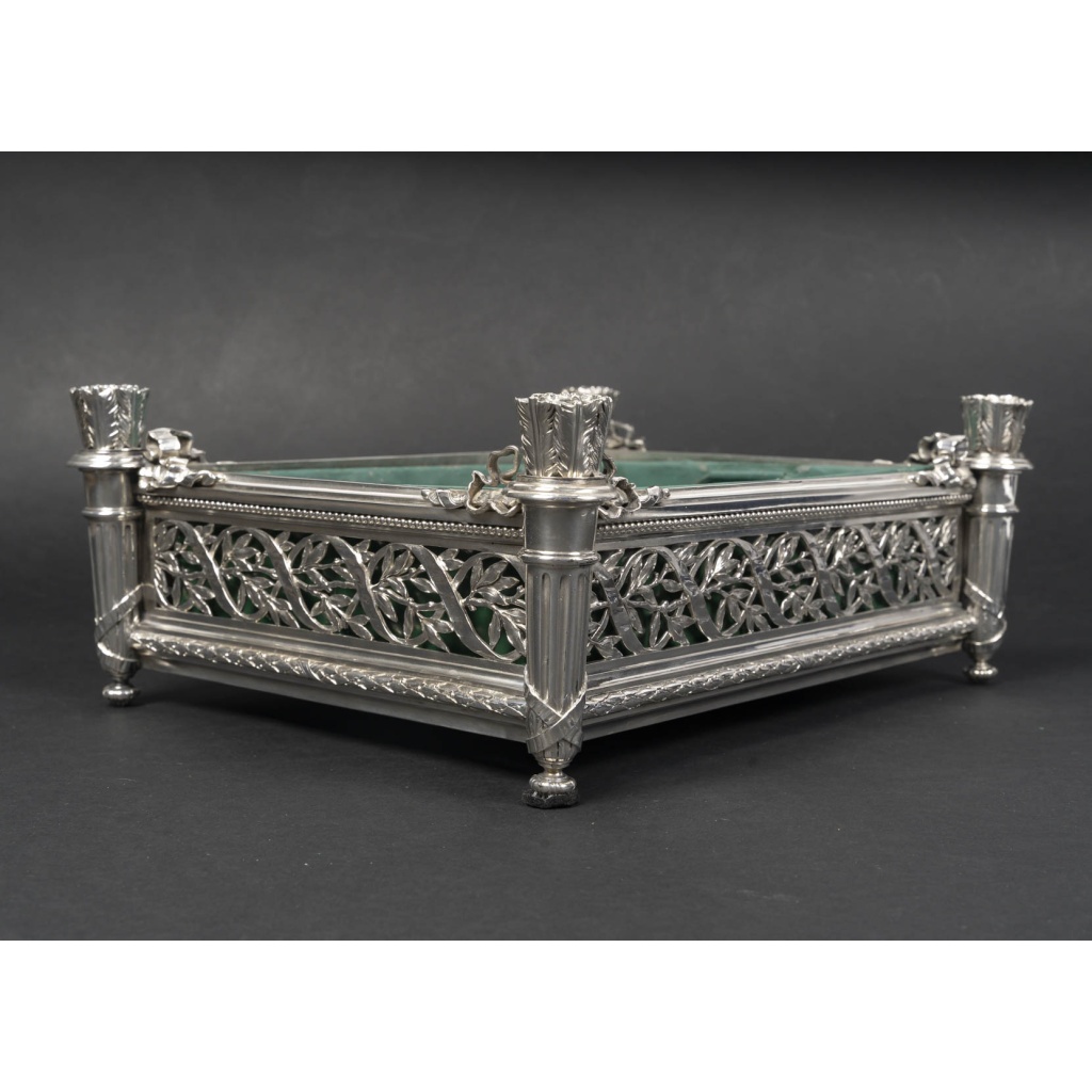 A. AUCOC – Jardinière en argent massif Epoque NAPOLEON III 18