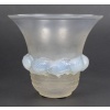 René LALIQUE – Vase PIRIAC en verre moulé pressé créé en 1930 24 René LALIQUE – Vase PIRIAC en verre moulé pressé créé en 1930 24