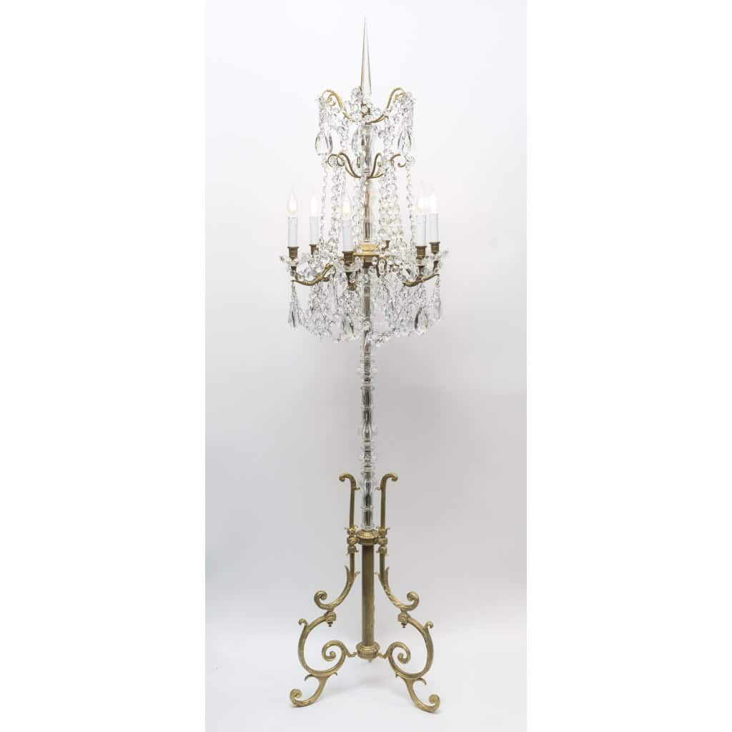 Grand Lampadaire de Style Louis XV – Bronze & Cristal 3