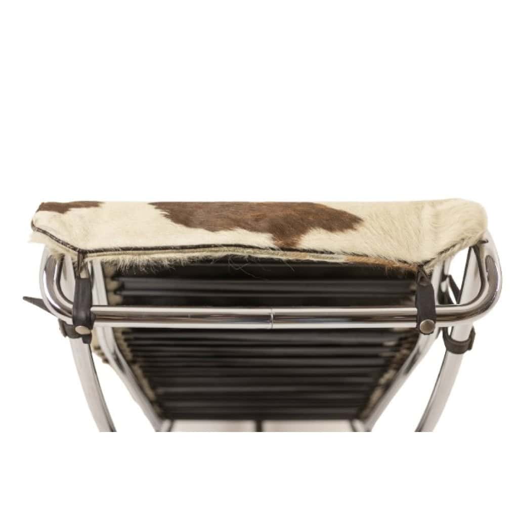 Le Corbusier, Perriand, Jeanneret. Chaise longue LC4. Edition Cassina 14