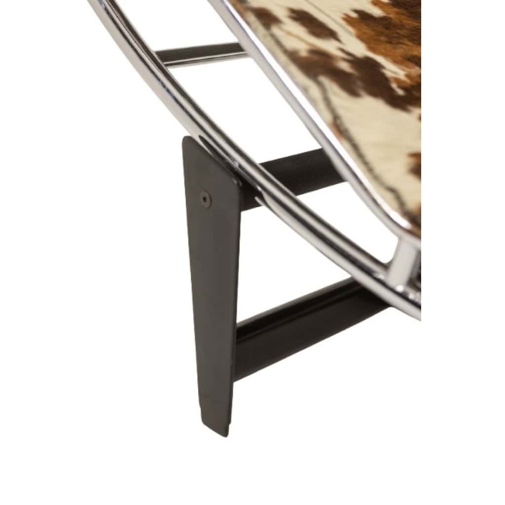 Le Corbusier, Perriand, Jeanneret. Chaise longue LC4. Edition Cassina 8
