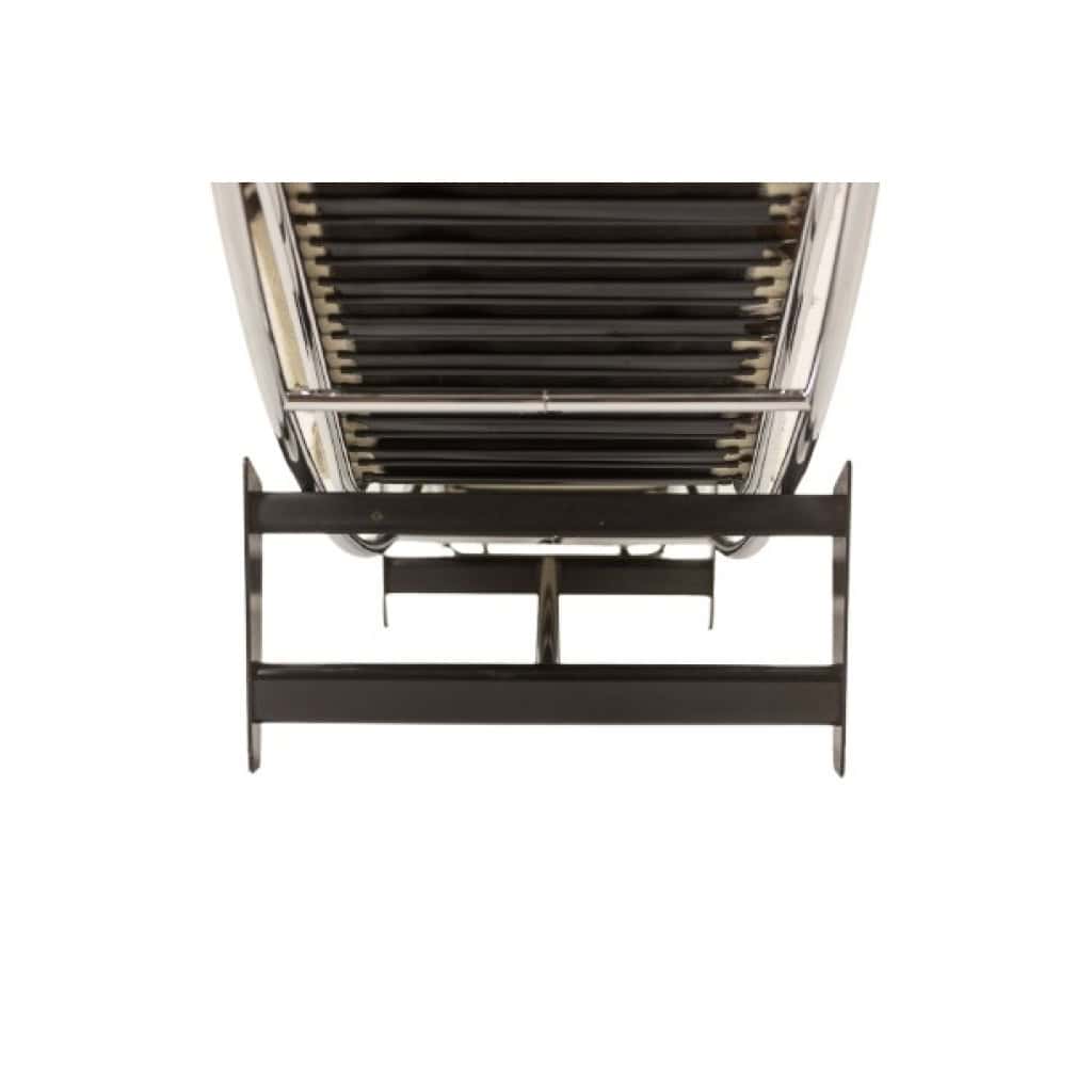 Le Corbusier, Perriand, Jeanneret. Chaise longue LC4. Edition Cassina 11