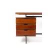Pierre Guariche, Bureau en acajou et métal laqué, années 1960 17