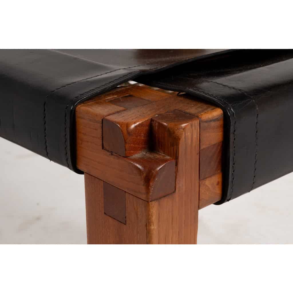 Pierre Chapo. Série de 8 chaises « S11 » en orme et cuir. Années 1960-70 14