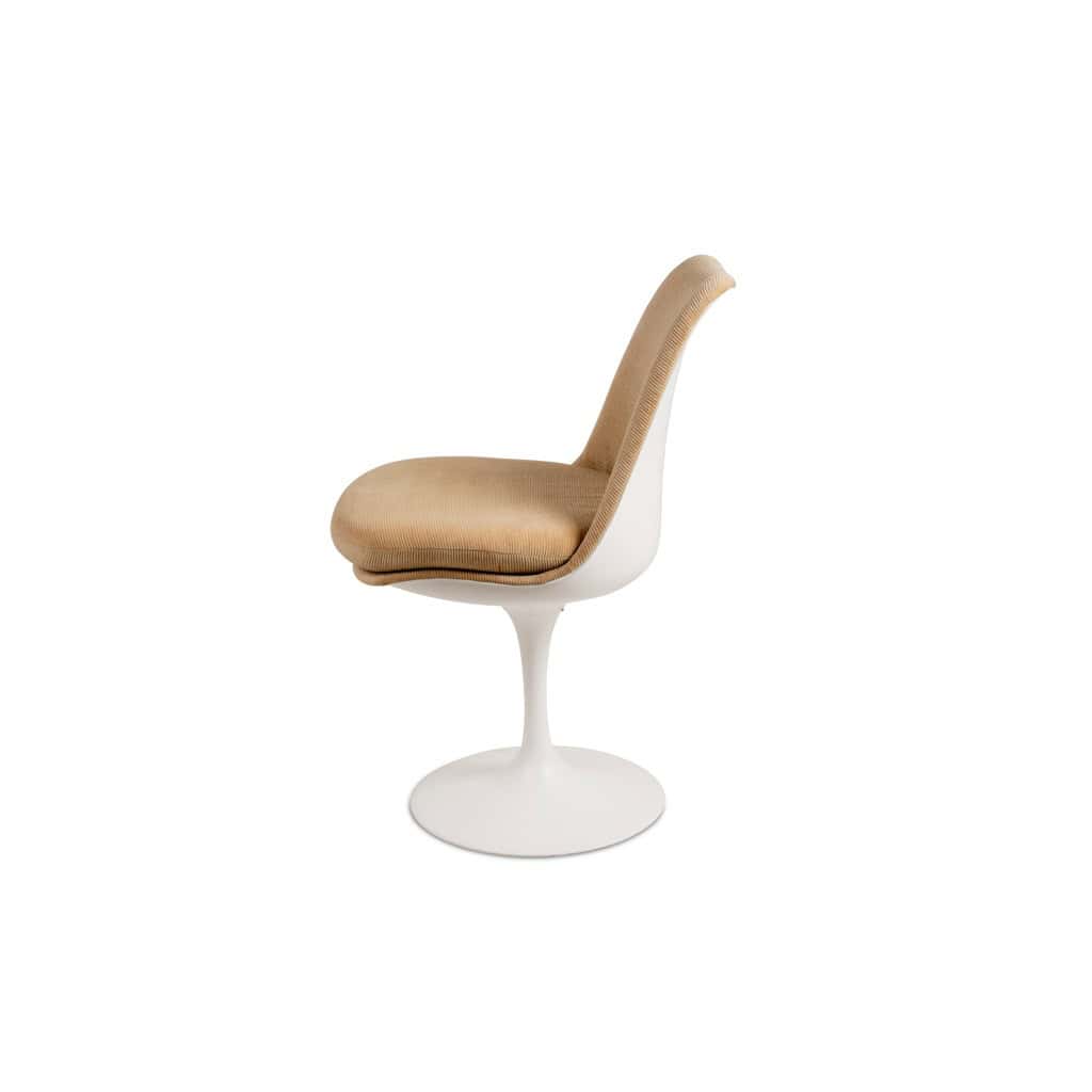 Eero Saarinen, pour Knoll Série de 8 chaises « Tulipe ». Années 1970 11