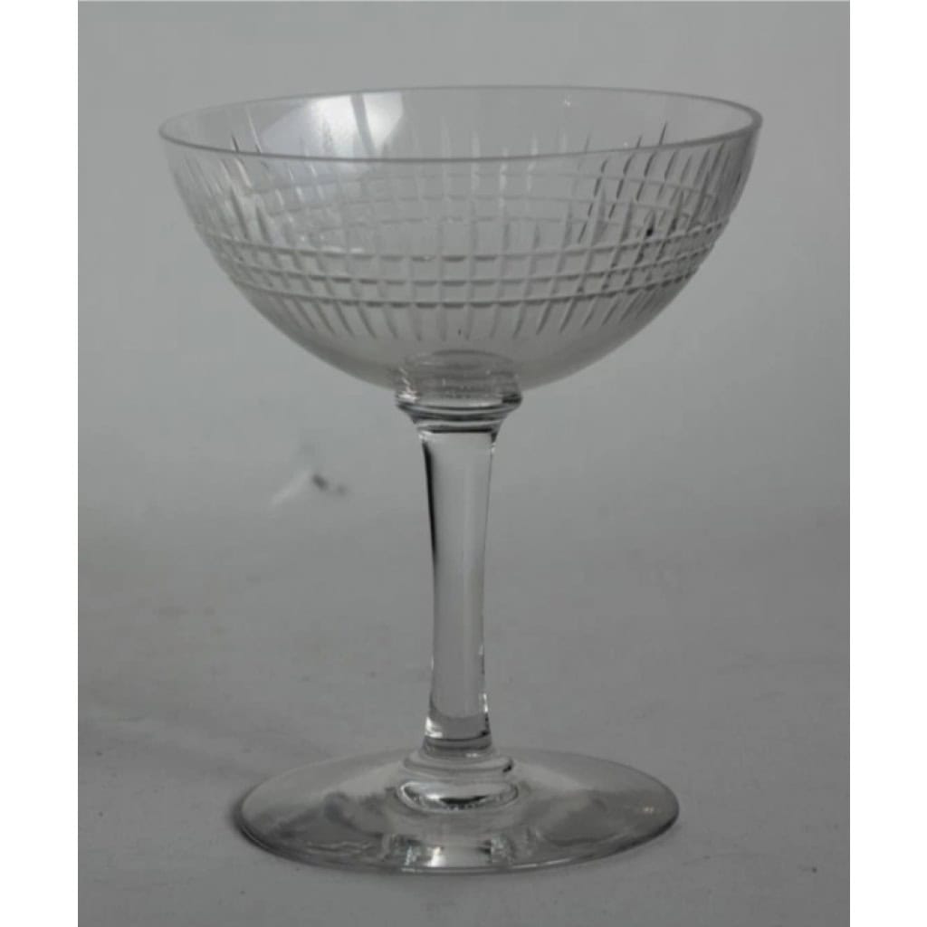 6 coupes à champagne Baccarat Modèle Nancy 8