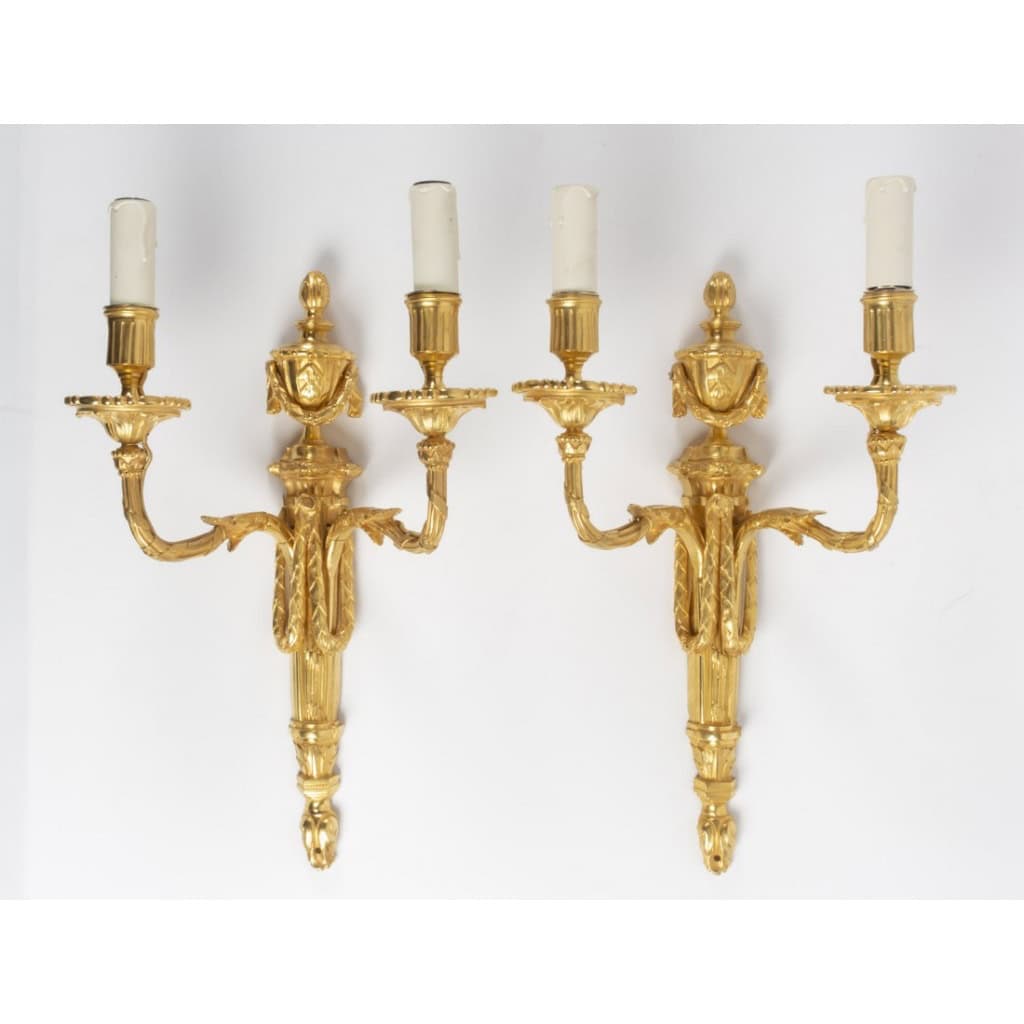 Paire d&rsquo;appliques de style Louis XVI. XIXème siècle. 3