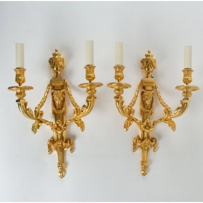 Paire d’appliques de style Louis XVI. XIXème siècle. Paire d’appliques de style Louis XVI. XIXème siècle.