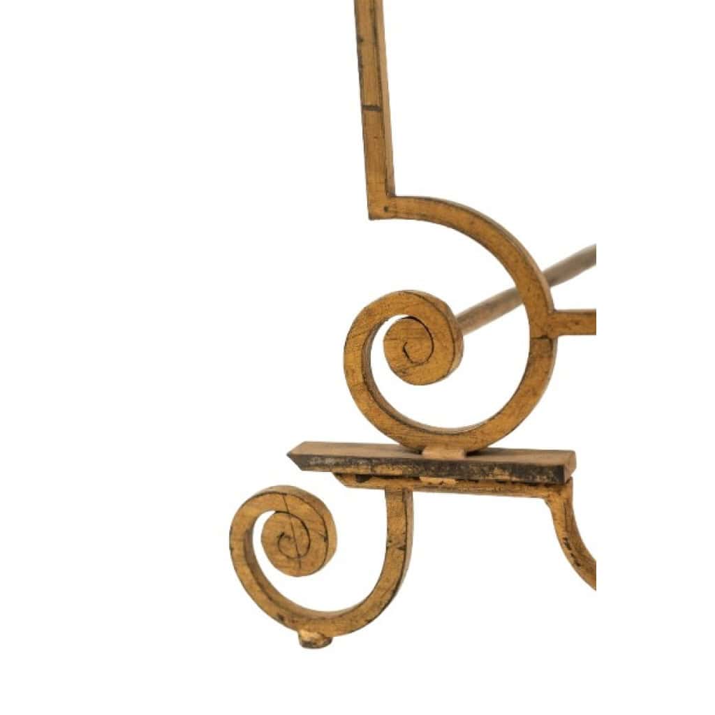 Table basse en fer forgé doré et plateau de verre églomisé. Années 1970 10