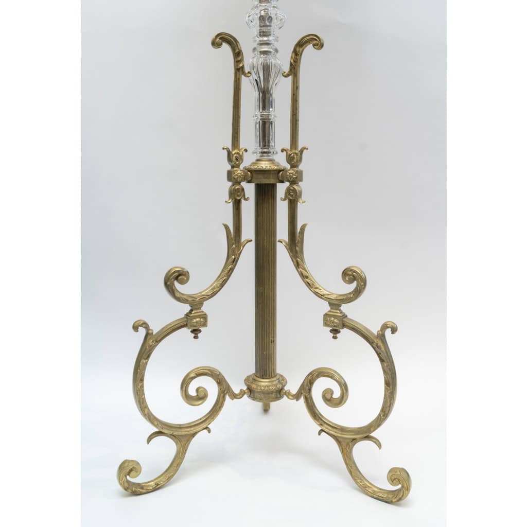 Grand Lampadaire de Style Louis XV – Bronze & Cristal 8
